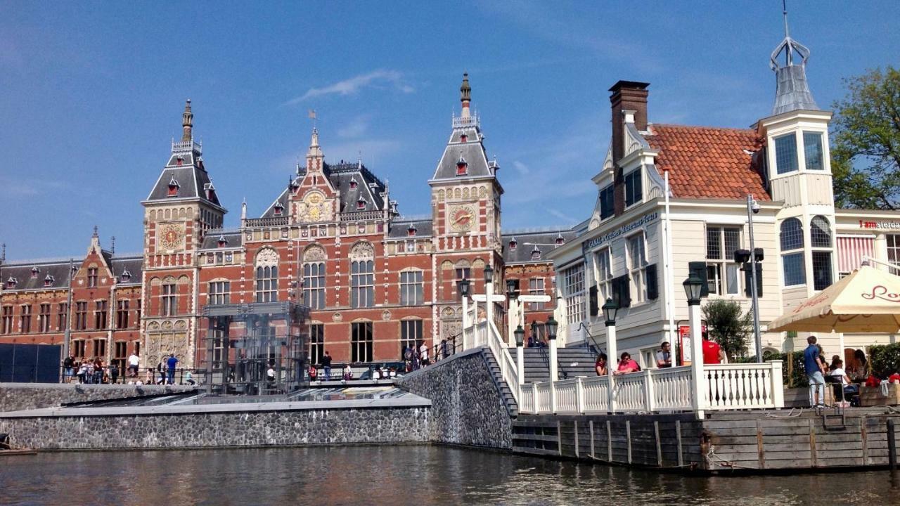 Room With A Few Amsterdam Exteriör bild